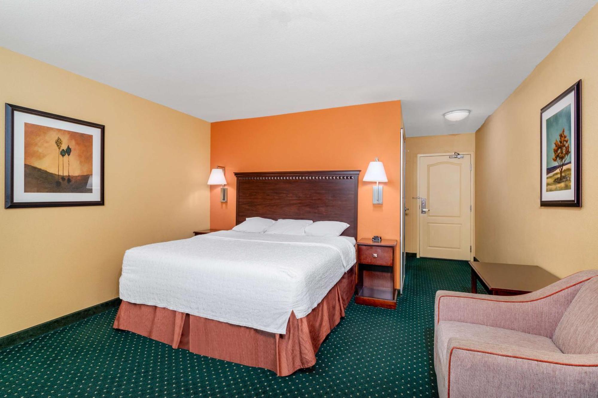 PURE Wellness King Room,1548874786:JPEG
