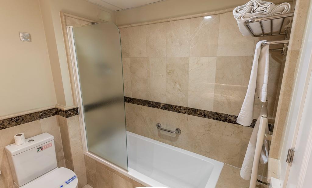 Standard Room,1276484356:JPEG